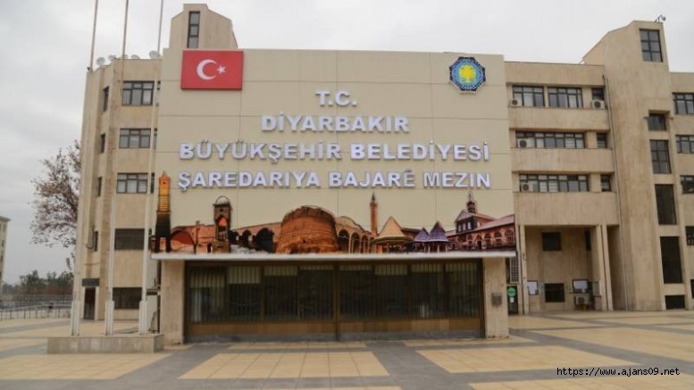 DEM'in İlk icraatı Diyarbakır'ı 'Amed' yapmak oldu!