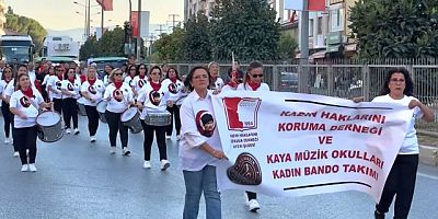 Kadın Bando Takımı Çine Memecik Festivalinde Büyük Beğeni Topladı