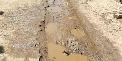 Köşk'teki Doğalgaz Altyapı Çalışmalarından Dolayı Yollar Bozuk ve Toz Duman